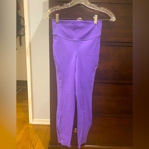 Lululemon size 4 leggings